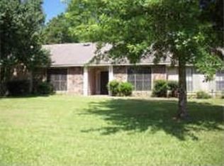 1034 Westbury Sq, Jackson, MS 39212