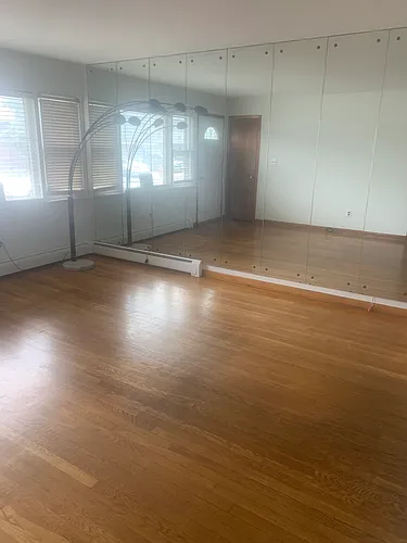 10 Emerson Ave Photo 1