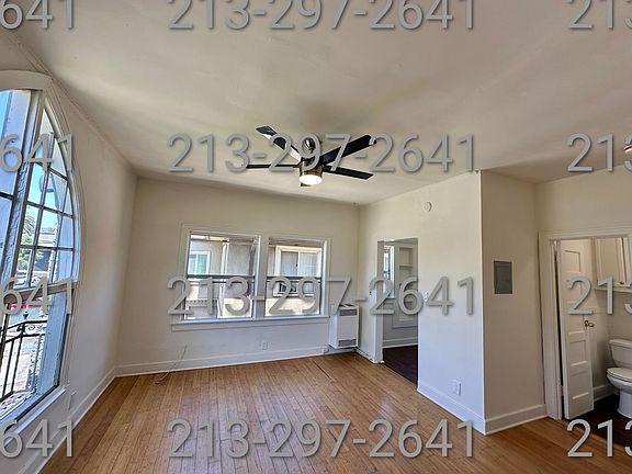3rd image of 544 N Heliotrope Dr APT 200