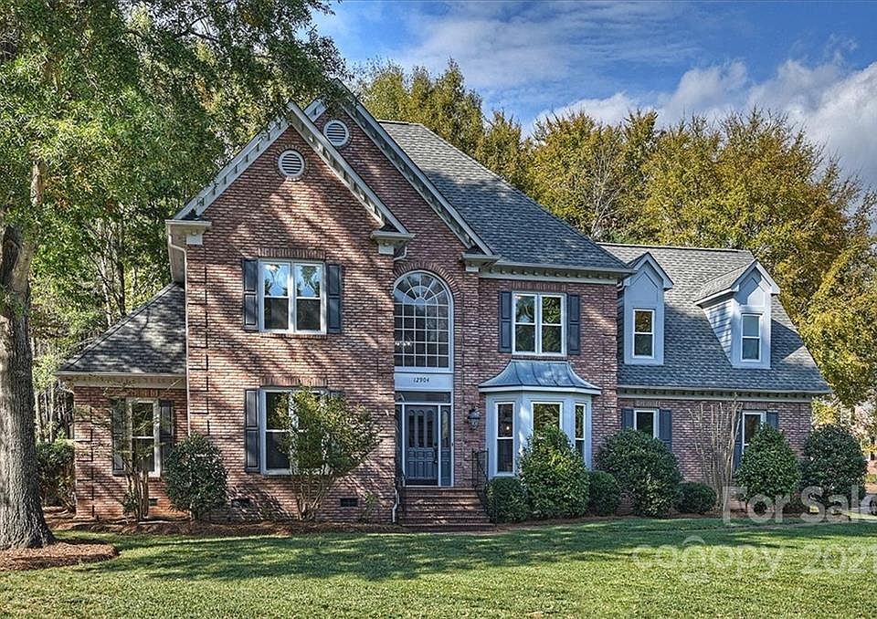 1st image of 12904 Darby Chase Dr