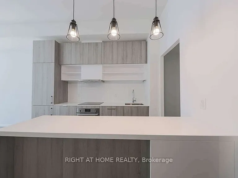 8 Hillsdale Ave E #944 — Photo 3