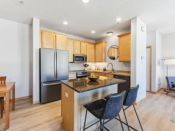 4th image of 11668 84th Ave N #303