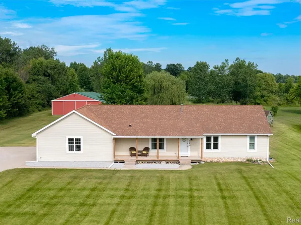 704 Miller Rd, Riley, MI 48041