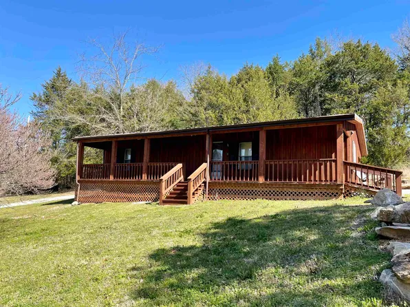 2498 Billy Nance Blvd, Clifton, TN 38425