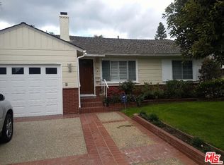 7541 Agnew Ave, Los Angeles, CA 90045