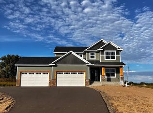 3947 221st Ln, Oak Grove, MN 55303