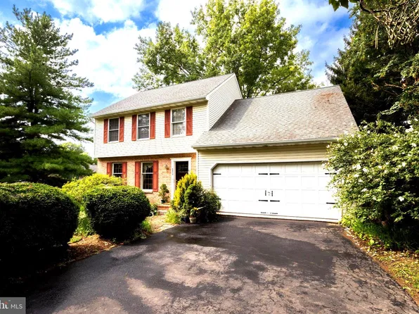 1575 Abbas Ave, Lancaster, PA 17602