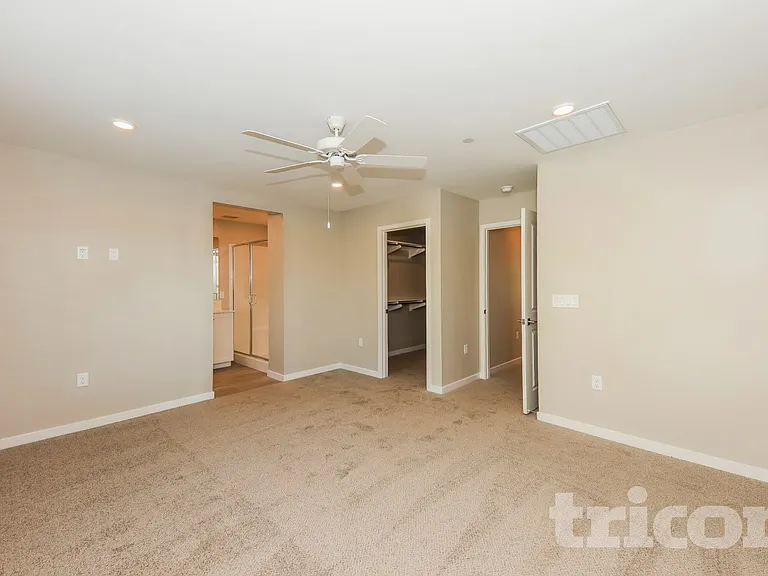 29285 Mountain Blue Ct — Photo 7