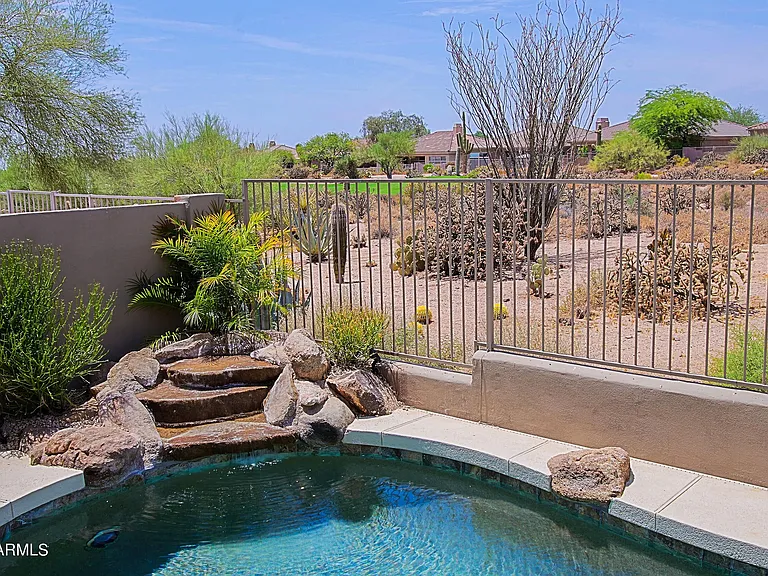 9616 E Chuckwagon Ln — Photo 9
