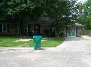 40 Jade Ct, Gulfport, MS 39503
