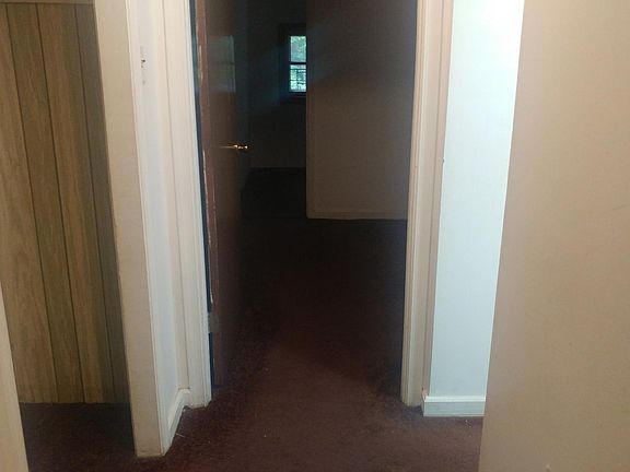 5th image of 4226 Pine St Floor 1