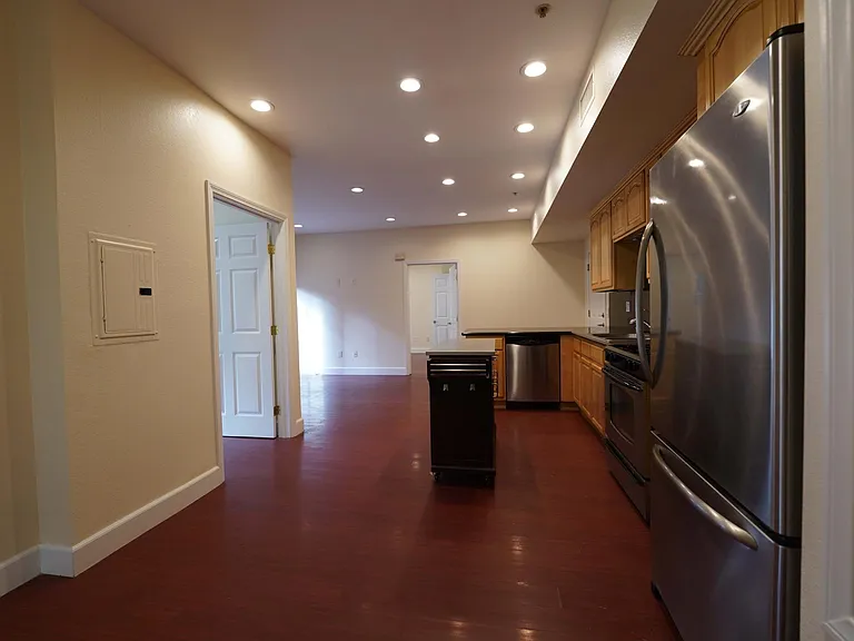7056 Fulton St #3 — Photo 6