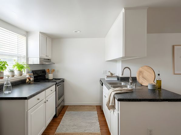 2200 Gladys St #100-105