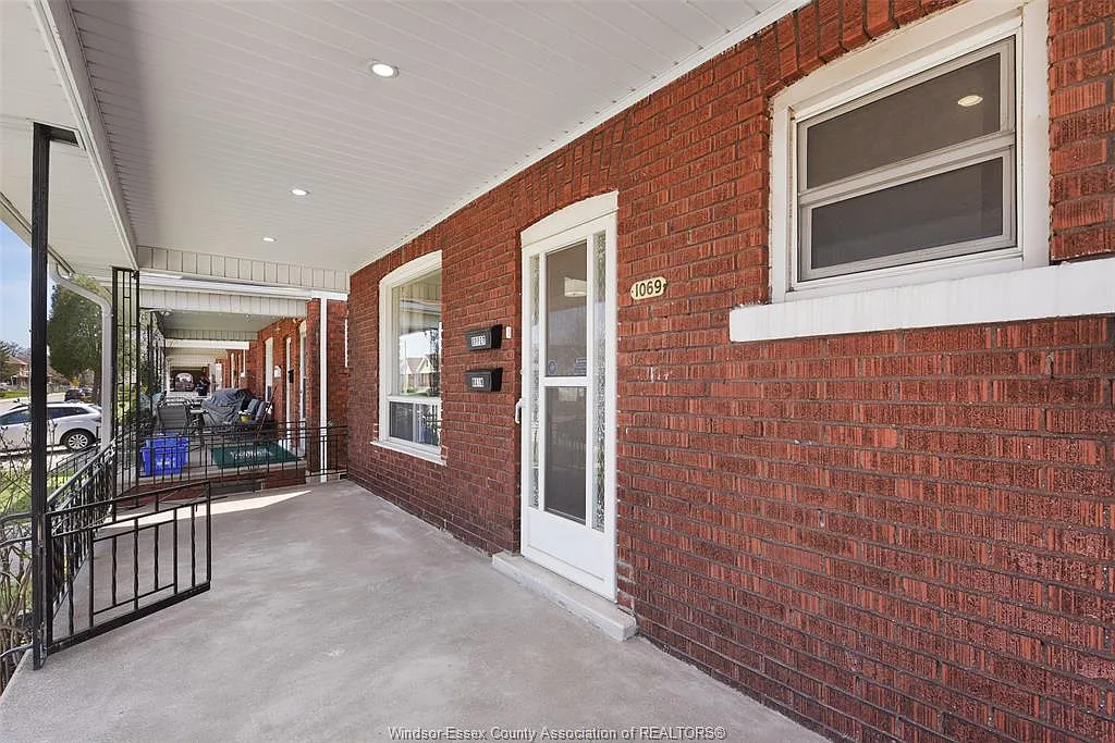 2 bed, $1,750 — Photo 4