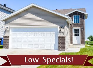 6265 55th Ave S, Fargo, ND 58104