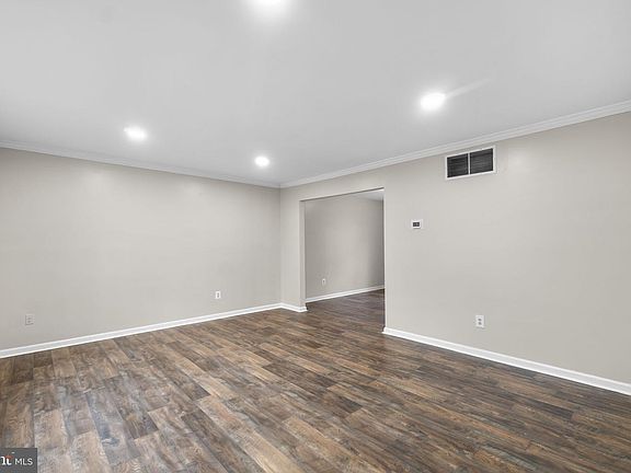 4th image of 4525 Roop Rd