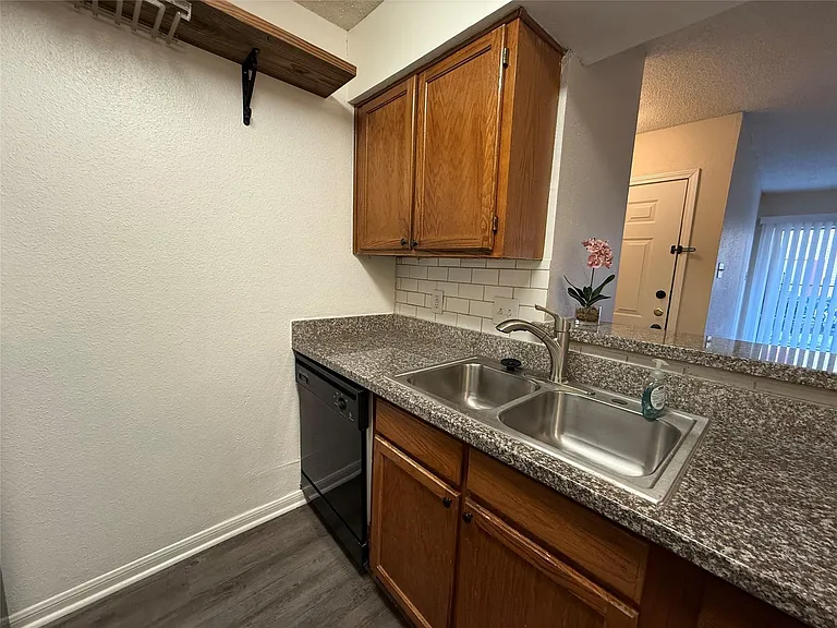 2120 El Paseo St #2406 — Photo 11