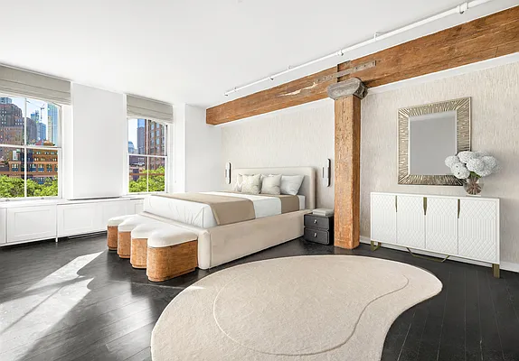 Sold by SERHANT. | media 3