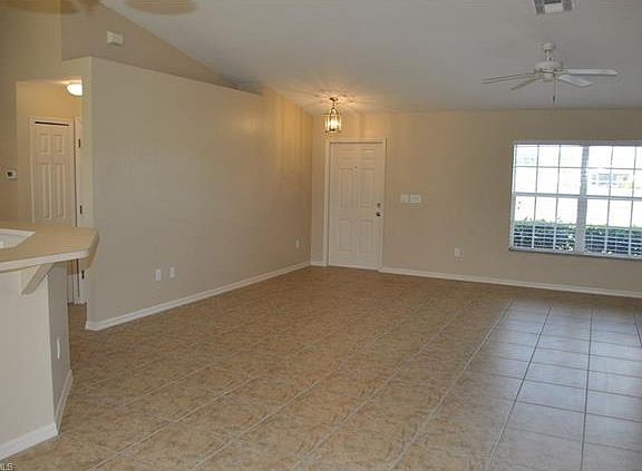 4th image of 14 NW 28th St
