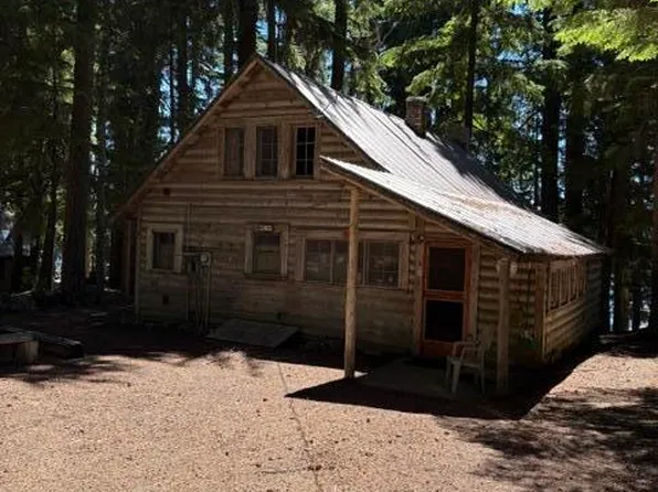 22862 Highway 58, Crescent Lake, OR 97733