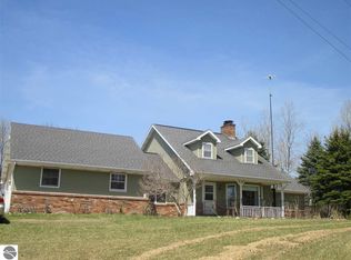 9661 10th Ave, Remus, MI 49340