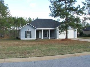 163 Autumn Leaf Dr, Albany, GA 31701