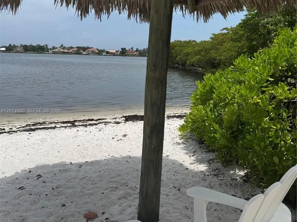 800 Scotia Dr APT 103, Hypoluxo, FL 33462