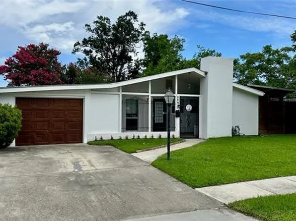 209 Douglas Dr, River Ridge, LA 70123