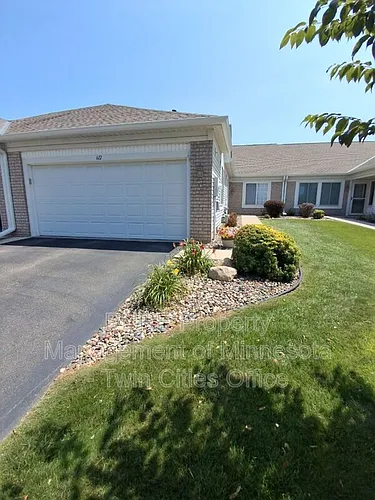 612 Lake View Dr Photo 1