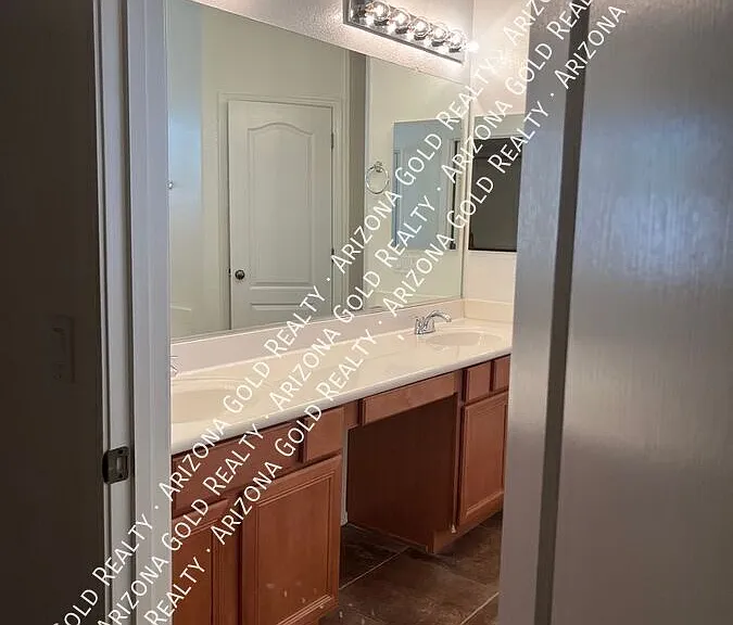 44171 W Adobe Cir — Photo 15