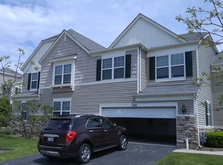 1205 Mark Ct, Antioch, IL 60002
