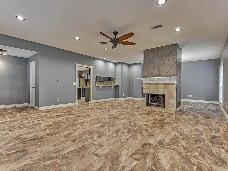 30 Cottage Grove Pl — Photo 13