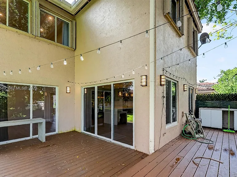 1603 W Harmony Lake Cir — Photo 51