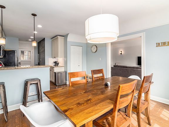 4th image of 1130 Washington Blvd APT 3A