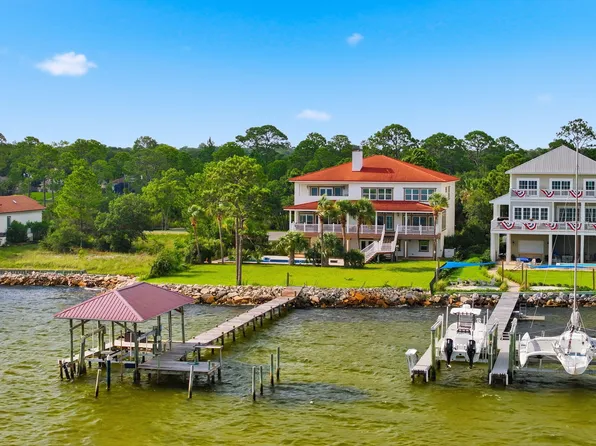 759 Boulevard Of The Champions, Shalimar, FL 32579