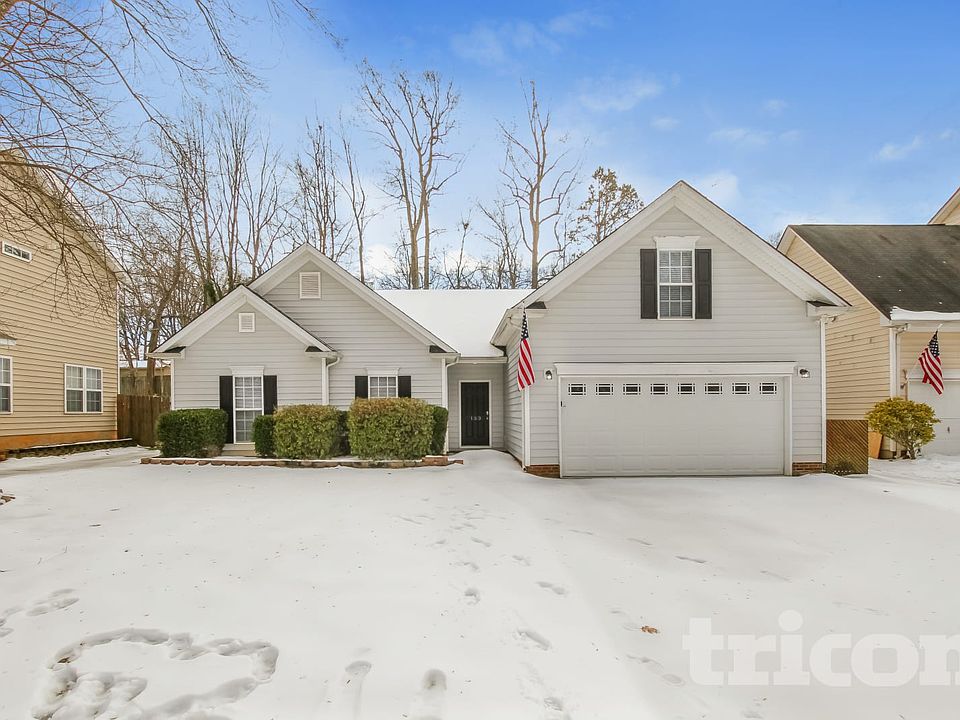 1st image of 153 Devon Forest Dr