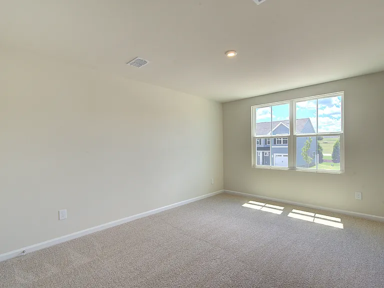 411 Mancini Dr — Photo 8