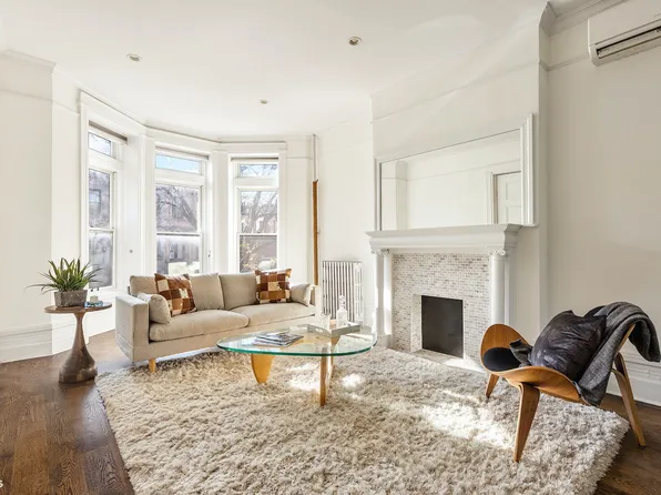 1449 Dean Street image 1 of 24