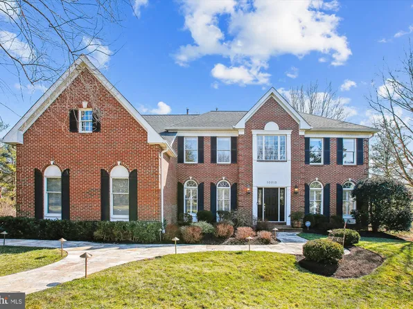 10315 Brittenford Dr, Vienna, VA 22182