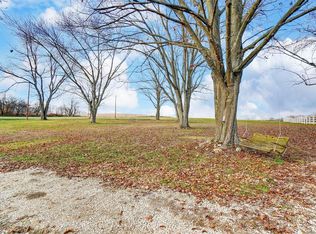 11460 North St, Utica, OH 43080