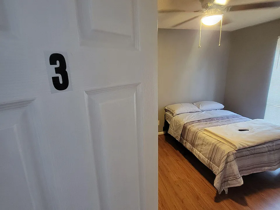 Pamela Ln