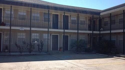 1st image of 4320 Belvedere St APT 13