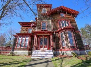 4 Mount Vernon St APT 2, Haverhill, MA 01830