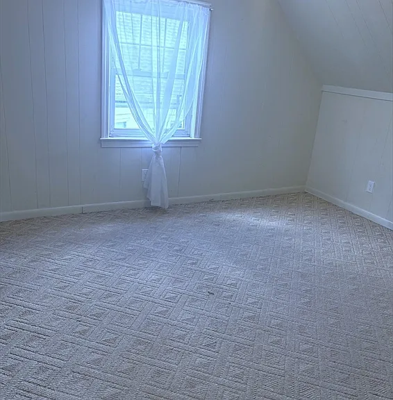202 Robbins St #2 — Photo 4