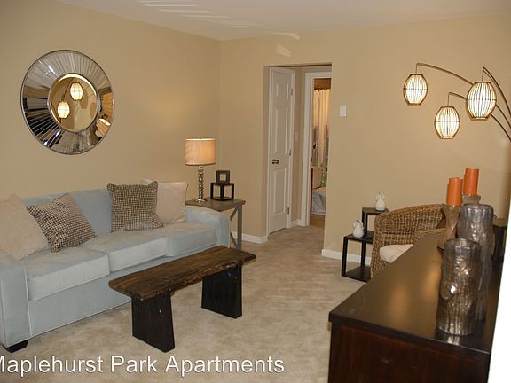 4th image of 818 W Hill Ave APT 205