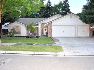 1260 El Portal Dr, Merced, CA