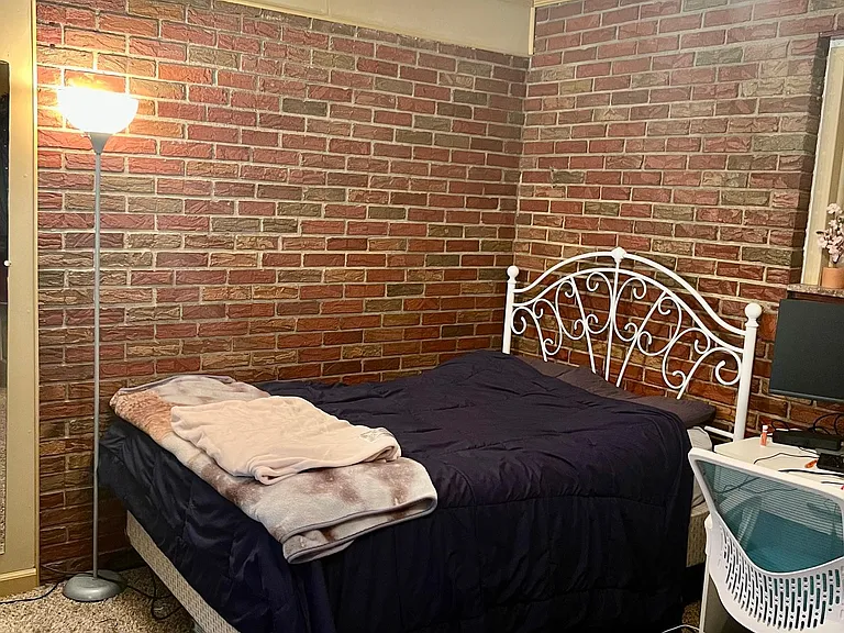 735 Normal Ave — Photo 6