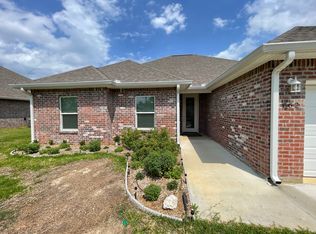 562 Oneal St, Deridder, LA 70634