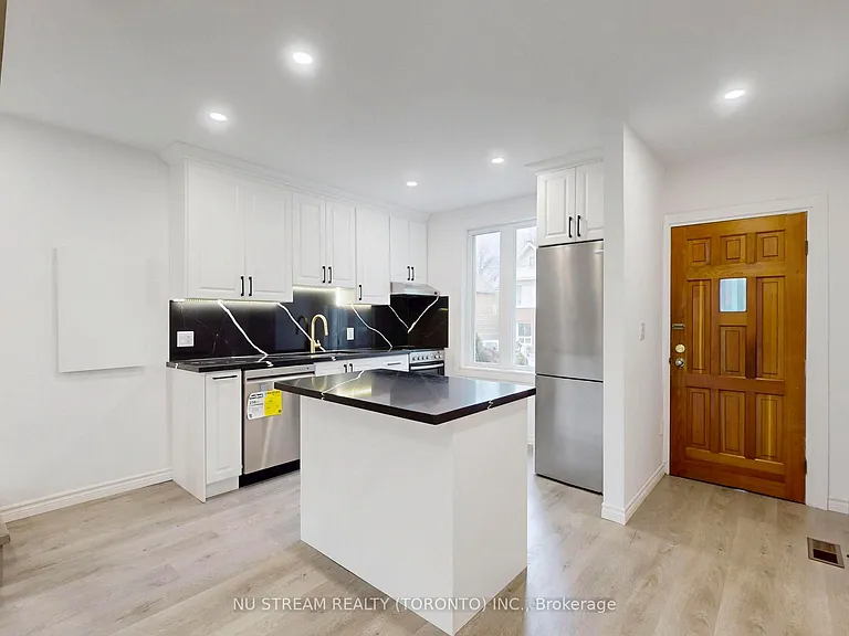 393 Jones Ave #UPPER — Photo 18