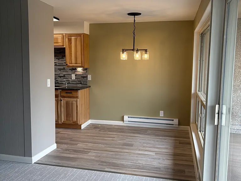 12239 Des Moines Memorial Dr S #4 — Photo 5